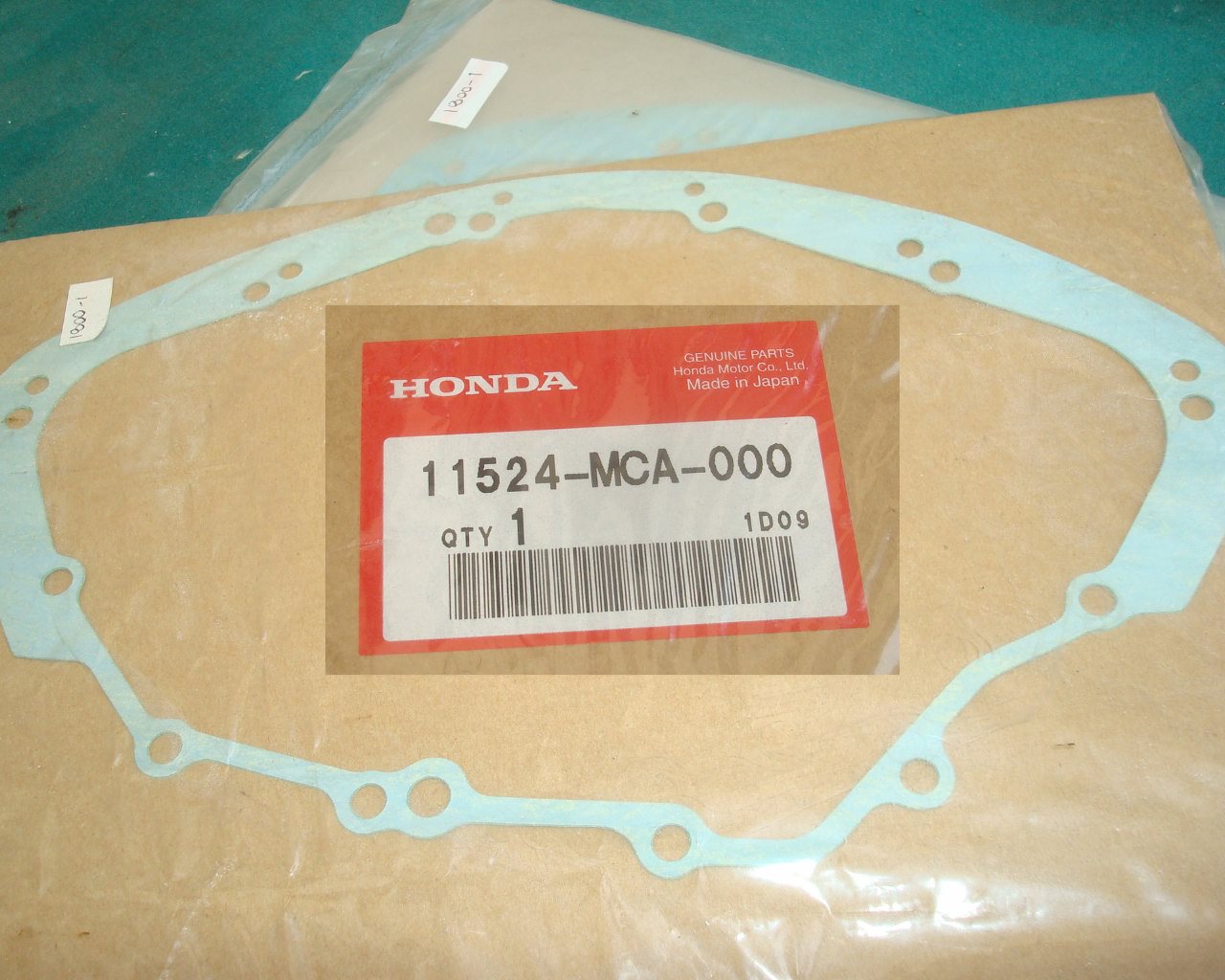 Goldwing GL1800 01 to 17 Timing cover gasket (stock Honda) 11524-MCA-000