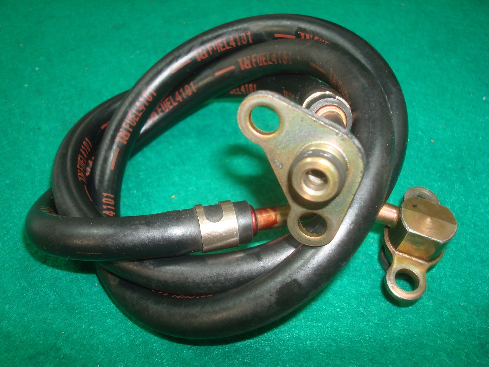 Goldwing GL1800 01 to 17 HOSE, FUEL FEED (Main) 16527-MCA-003