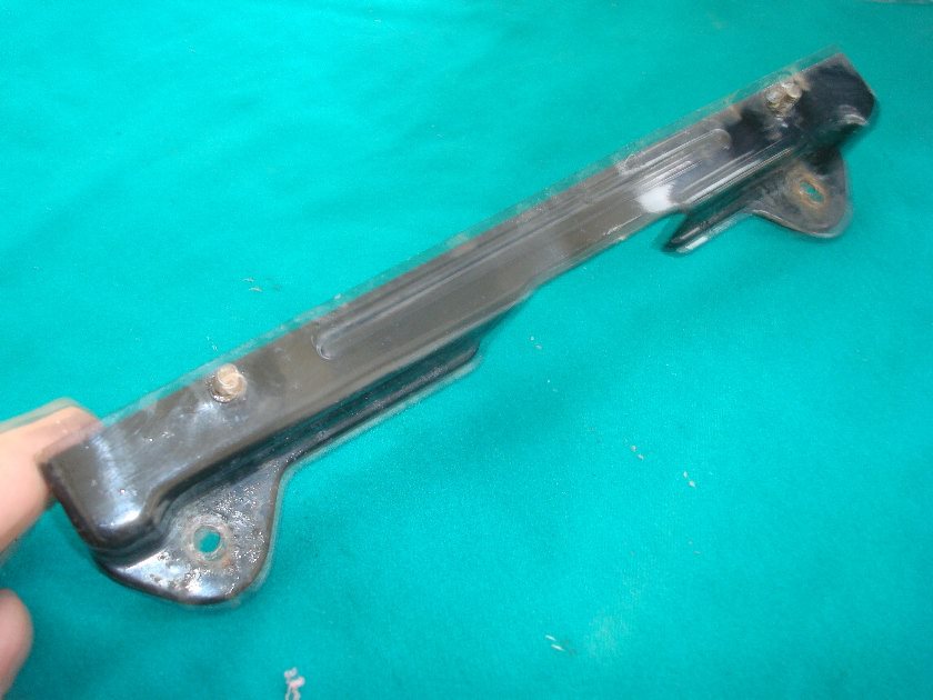 Goldwing GL1000 75 to 79 Radiator front mount bracket