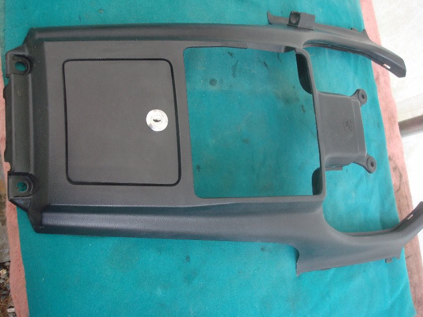 Goldwing GL1500 88-2000 Shelter top, fuel lid, cord clinch, grommets