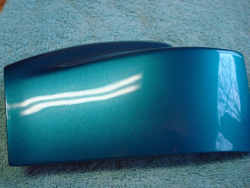 Goldwing GL1500 92 to 95  COVER, R. FR. FENDER B134M 61104-MN5-000ZR