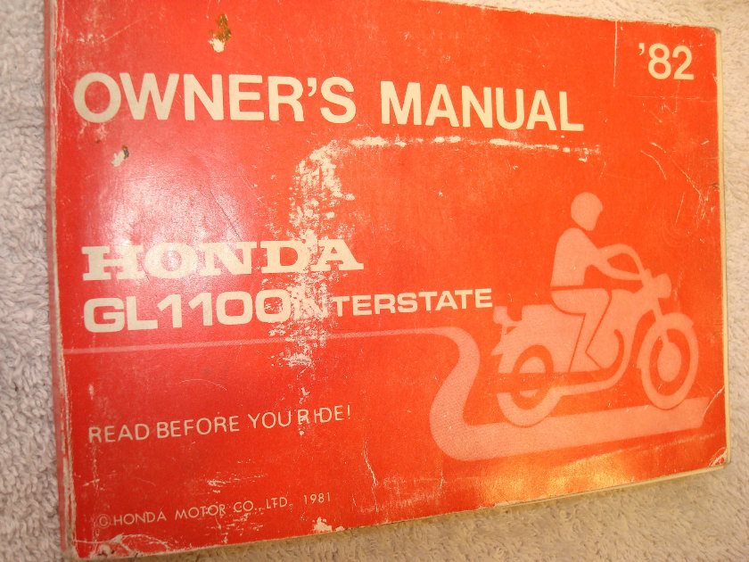 Goldwing GL1200 82 Operator Manual Engish Francais