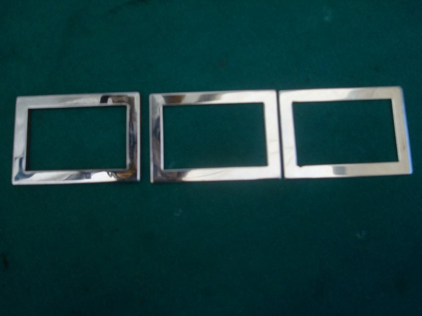 Goldwing GL1100 80 to 83 Radio gauge chrome trims