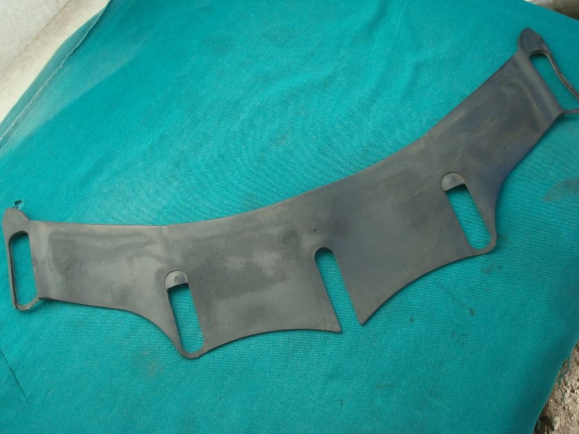 Goldwing GL1500 88 to 00 #1) Garnish winshield seal