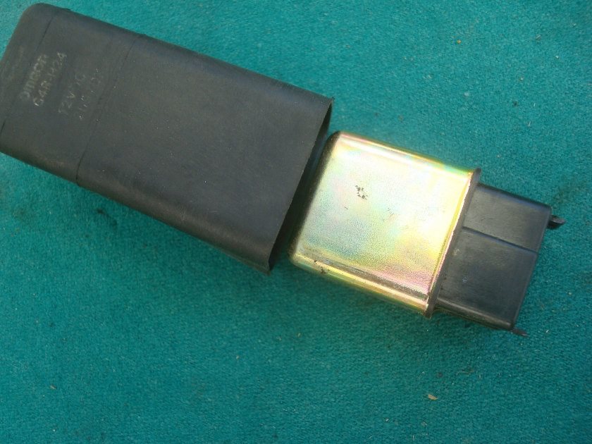 Goldwing GL1500 88 to 00 OMRON G4R-H34 relay