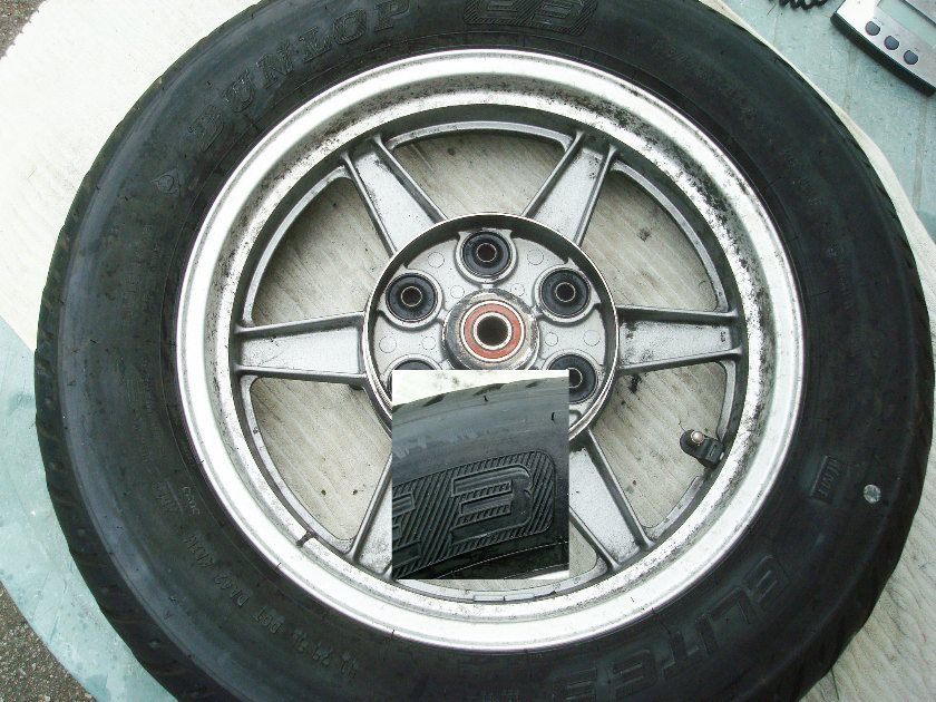 Goldwing GL1500 88 to 89 Rear wheel 88 to 89 ONLY
