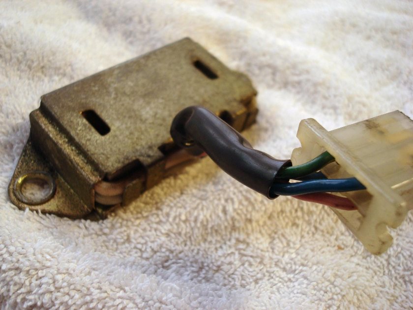 Goldwing GL1000 75 76 77 resistor RL201