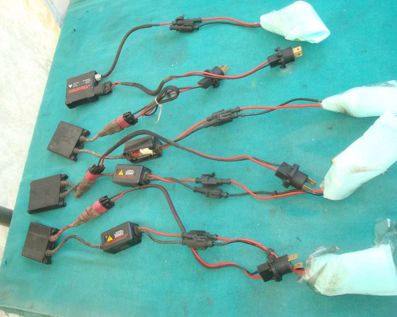 Goldwing GL1800 01 to 10 High Intensity Discharge Lamps Four light setup