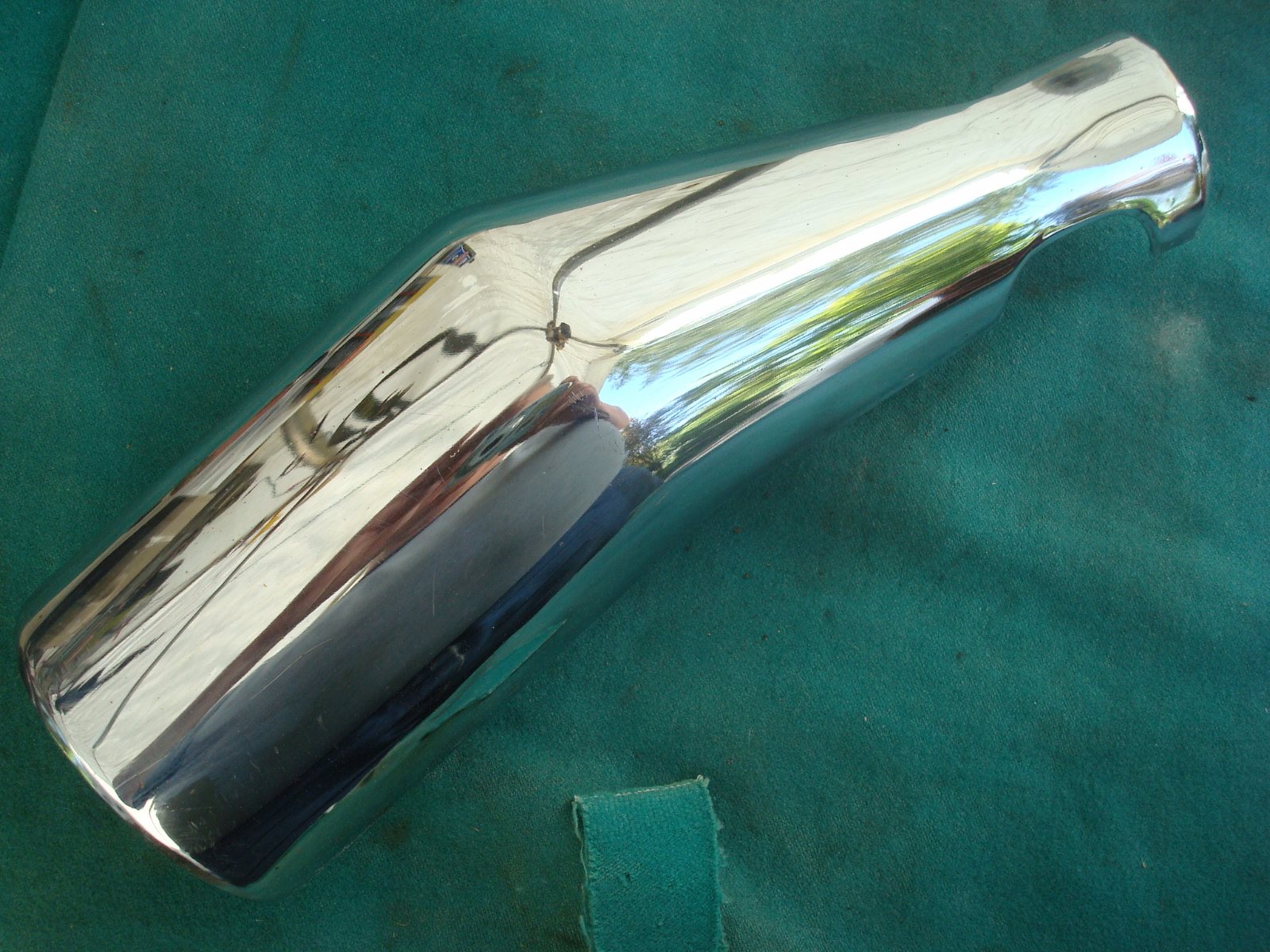 Goldwing GL1200 84 to 87 RIGHT hand exhaust muffler cover