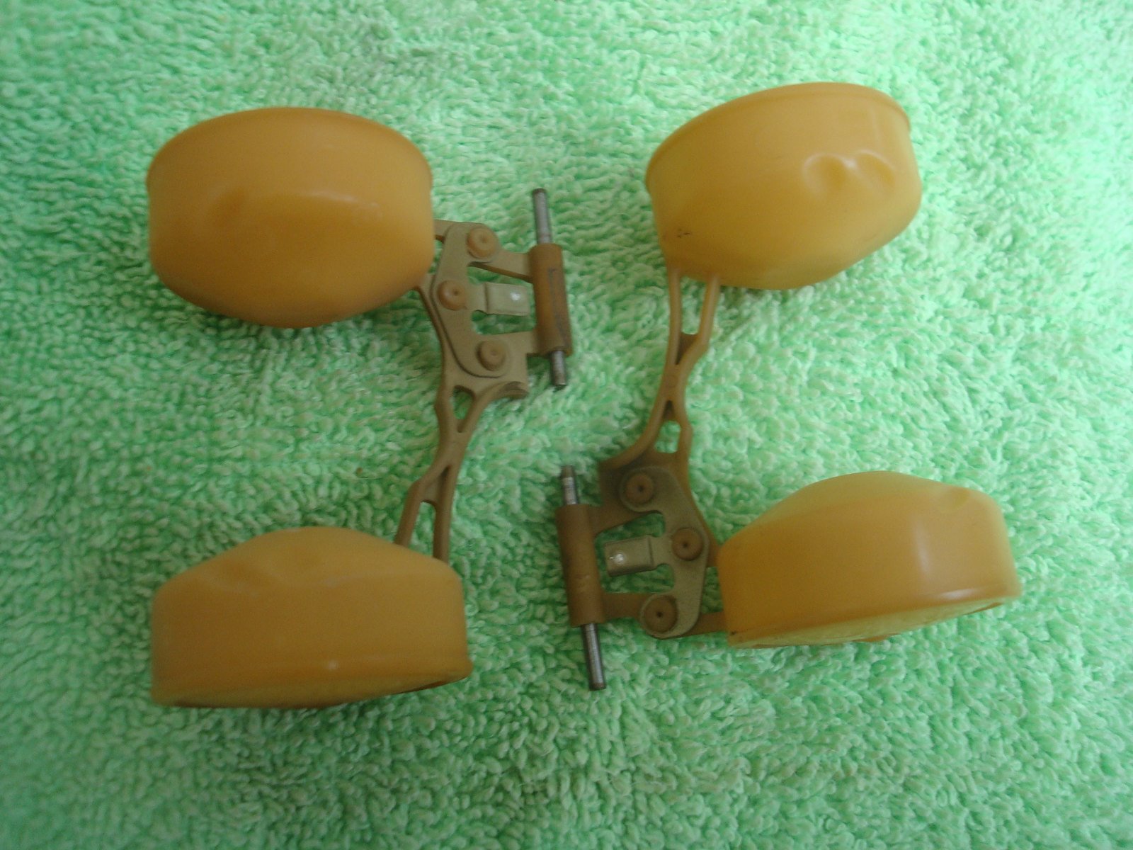 Goldwing GL1200 84-85 FLOAT SET 16013-MB0-671