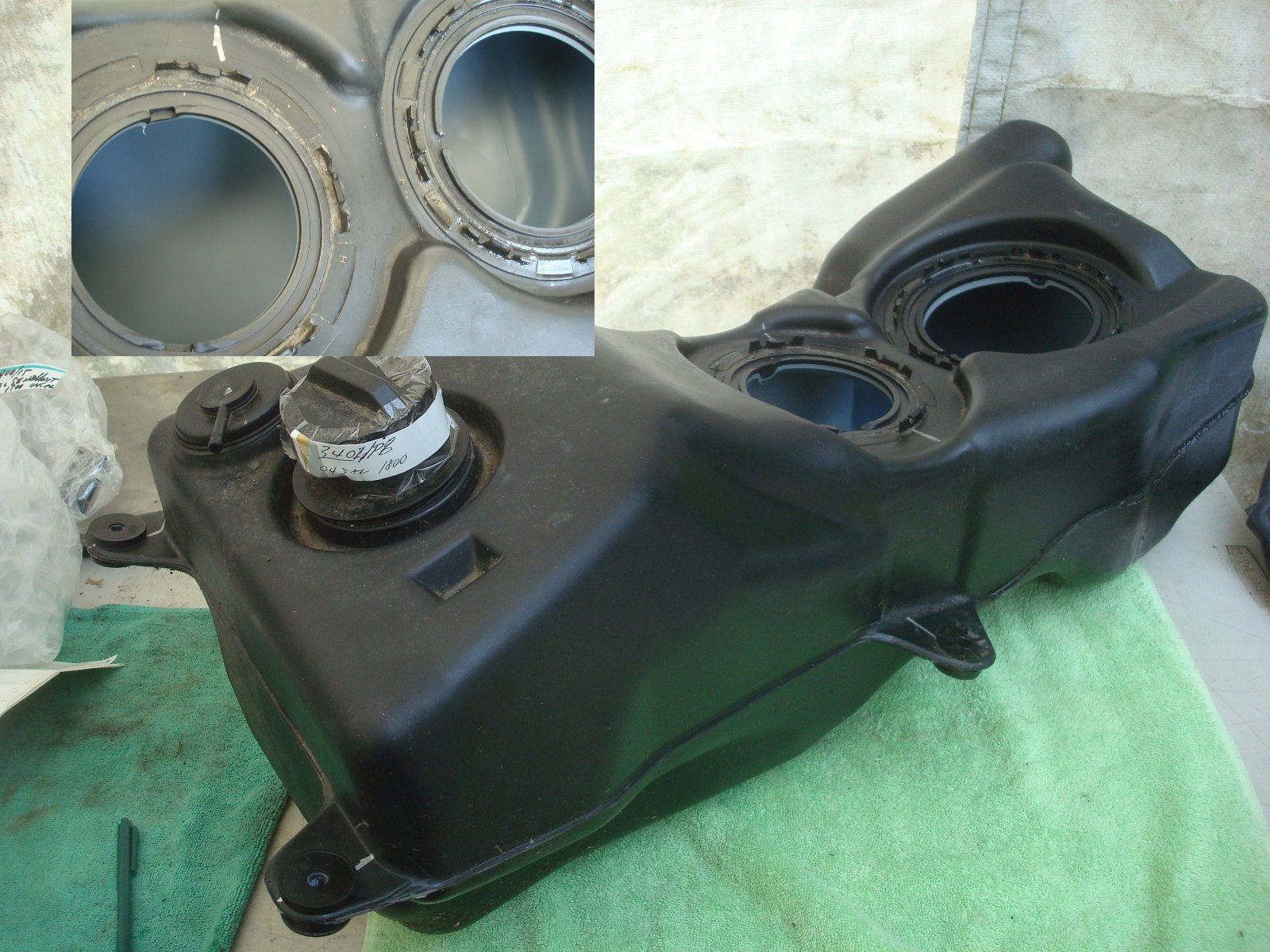 Goldwing GL1800 01 to 17 Fuel tank 47k miles. Excellent.