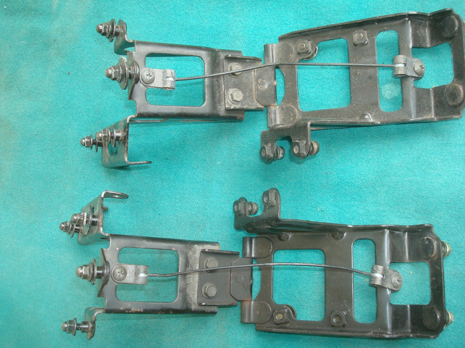 Goldwing GL1500 88 to 00 Trunk hinges SET w/fasteners