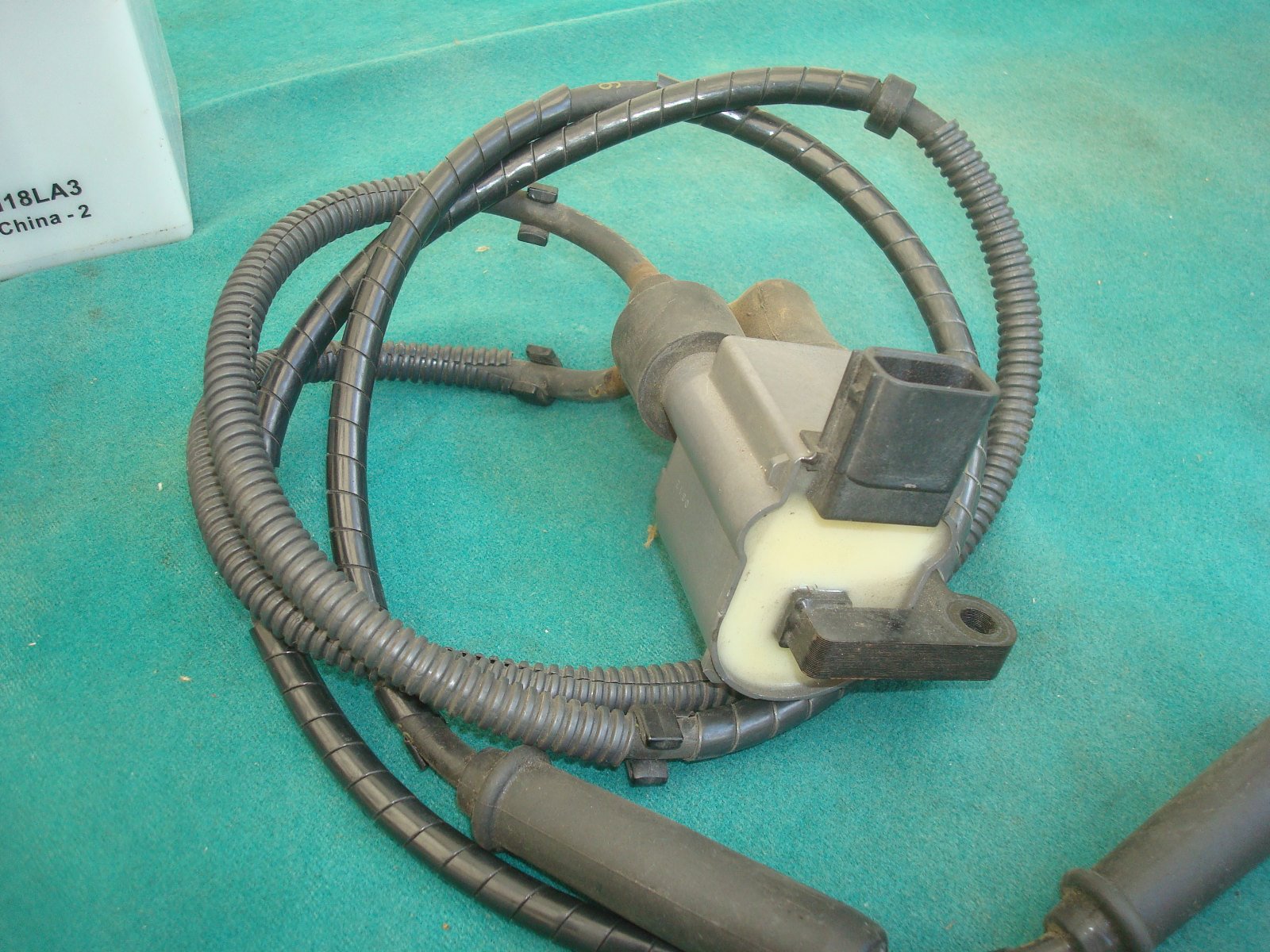Goldwing GL1800 01 to 10 COIL, IGNITION with plug wires 30520-P7A-007