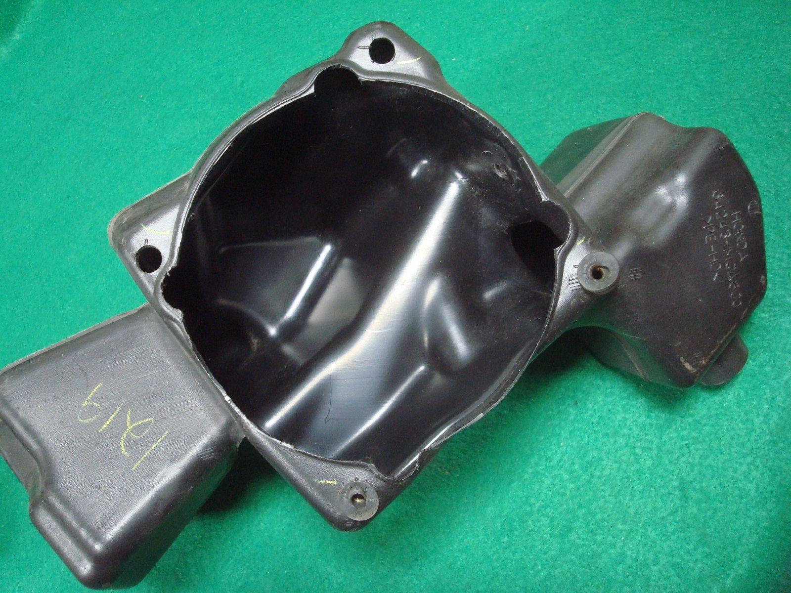 Goldwing GL1800 06 to 17 BOX, R. FR. SPEAKER 64243-MCA-S40
