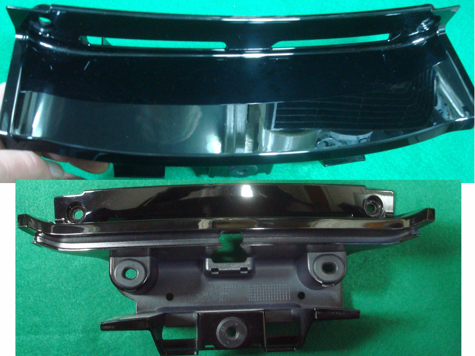 Goldwing GL1800 12 14 15 COWL, RR. CENTER SADDLEBAG NHB01 81501-MCA-S40ZB