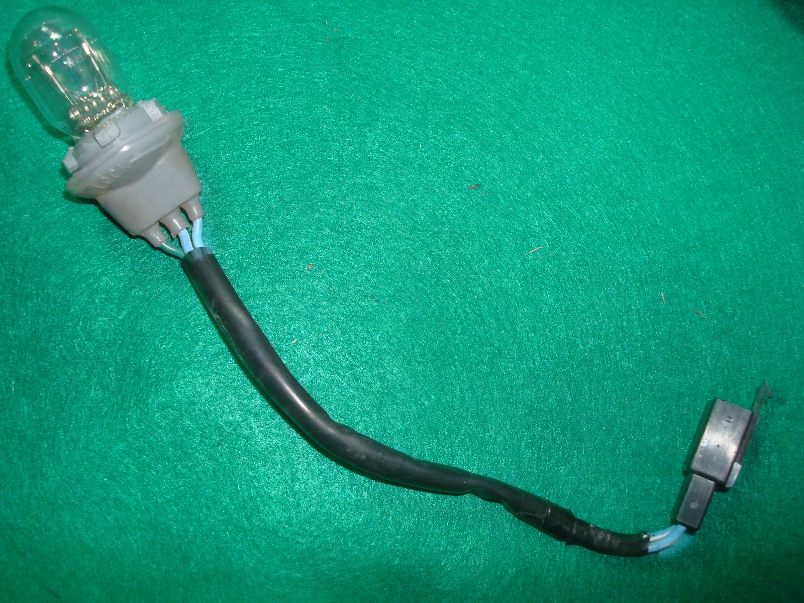 Goldwing GL1800 01 to 10 Socket, L Left signal light harness 33455-MCA-671