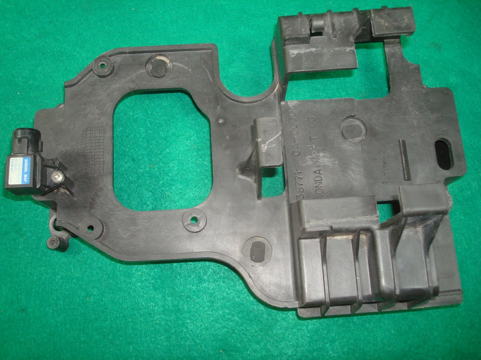 Goldwing GL1800 01 to 05 STAY, PGM-FI UNIT 38771-MCA-000