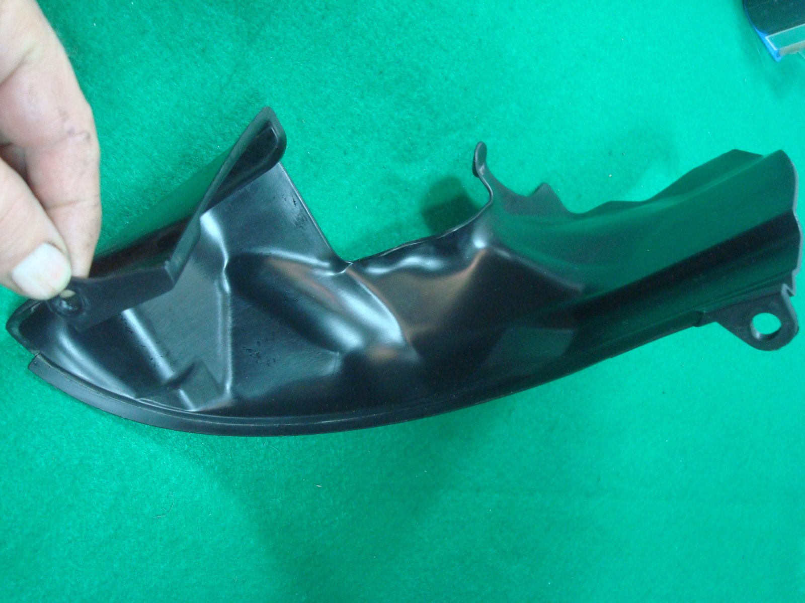Goldwing GL1800 01 to 05 COVER R SHELTER INNER 83165-MCA-000