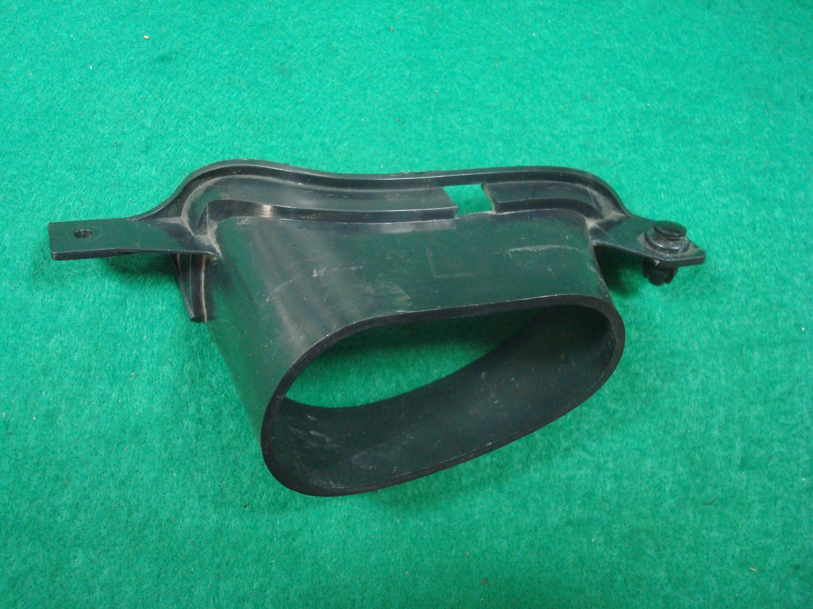 Goldwing GL1800 01 to 10 DUCT L SIDE COWL 64297-MCA-000