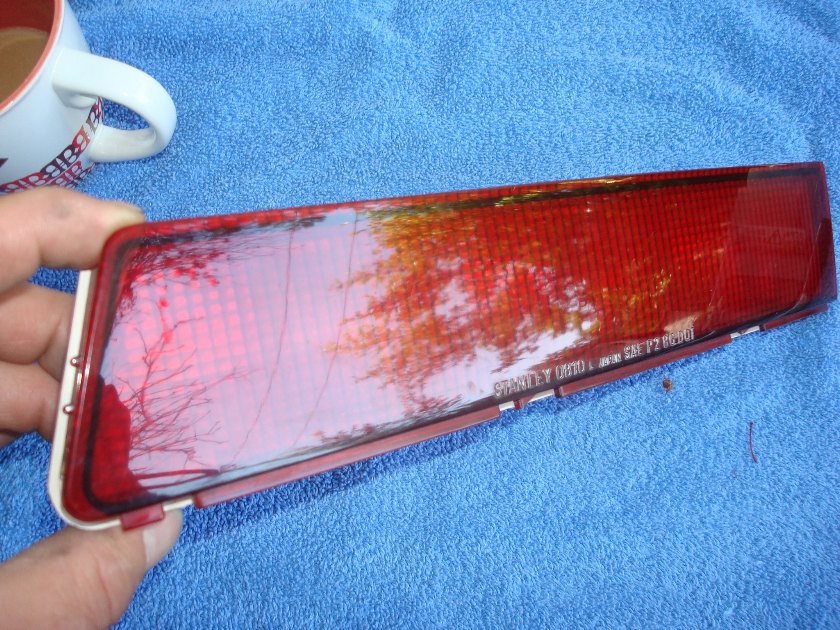 Goldwing GL1500 88-92+ Trunk reflector left hand
