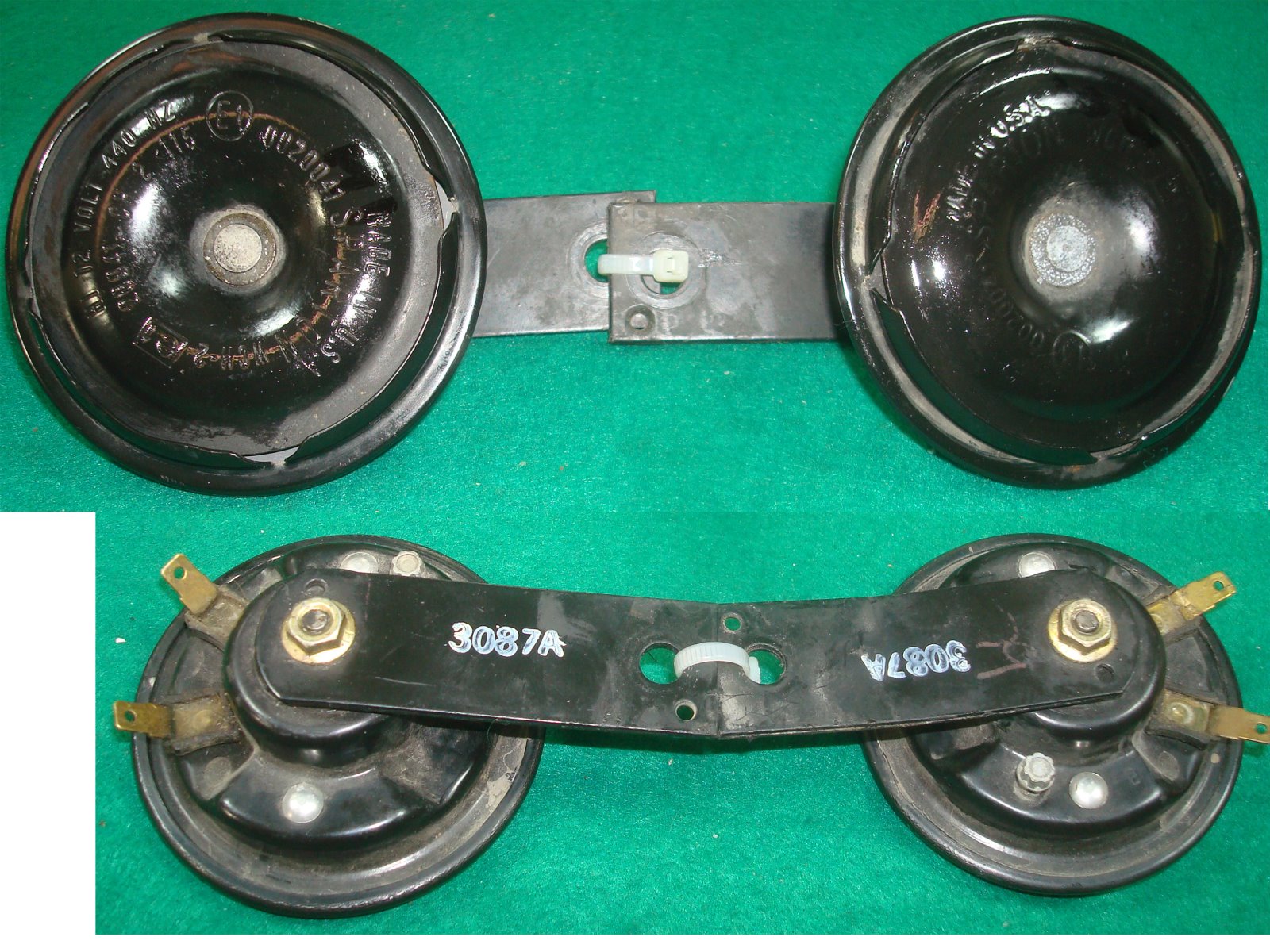 Goldwing GL1500 88 to 00 HORN ASSY. HIGH LOW R & L 38110-MAM-B11