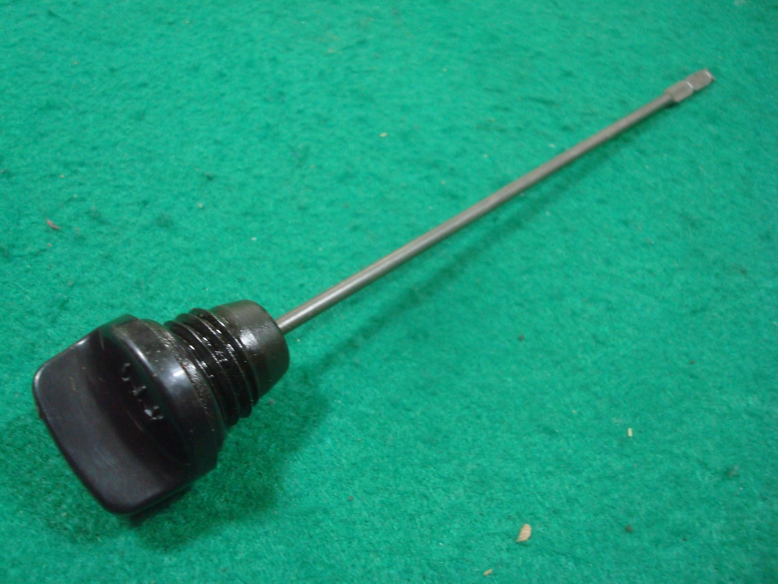 Goldwing GL1800 01 to0 17 Oil level gauge dip stick