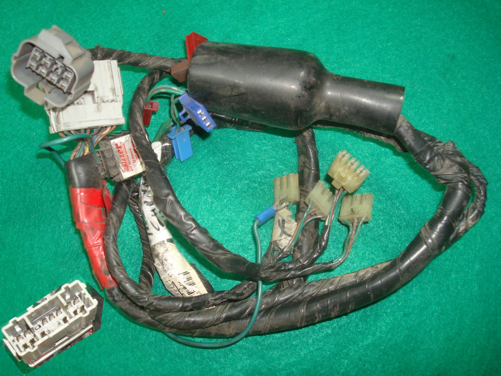 Goldwing GL1800 01 to 05 Sub-Harness tailtrunk Trunk 32120-MCA-670
