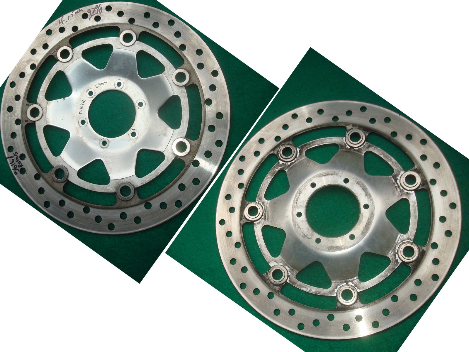 Goldwing GL1800 01 to 17 Front brake disk RIGHT #4 45120-MCA-003