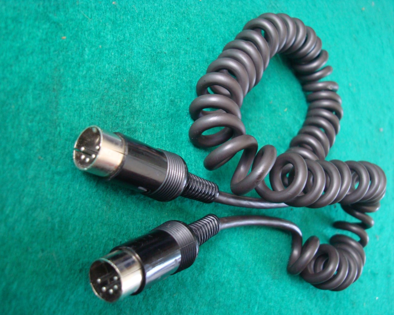 Goldwing GL1800 82 to '17 Double male extender cord, all Goldwing coms
