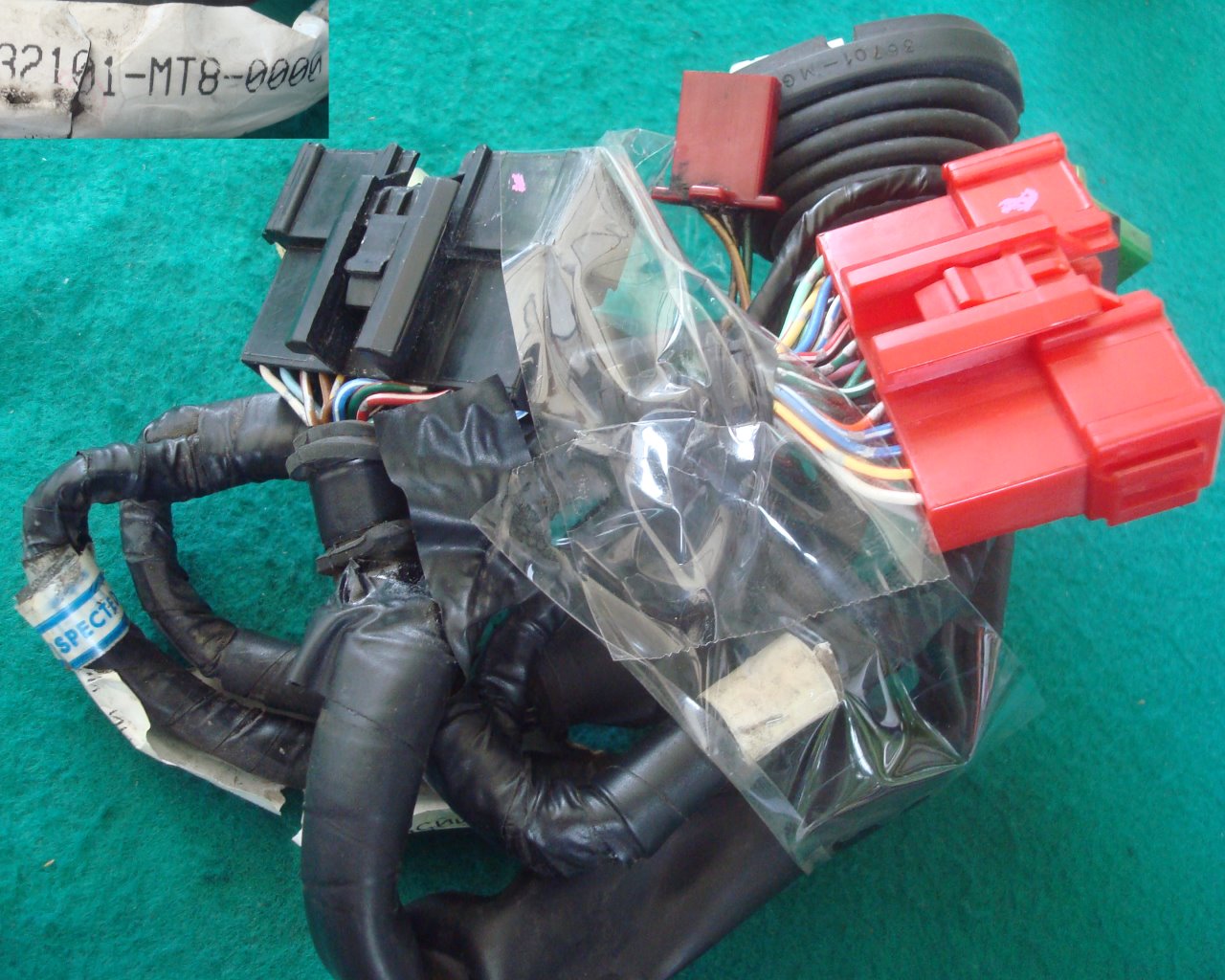 Goldwing GL1500 91 to 00 32101-MT8-000 Sub-harness, r. rr 32101-MT8-000