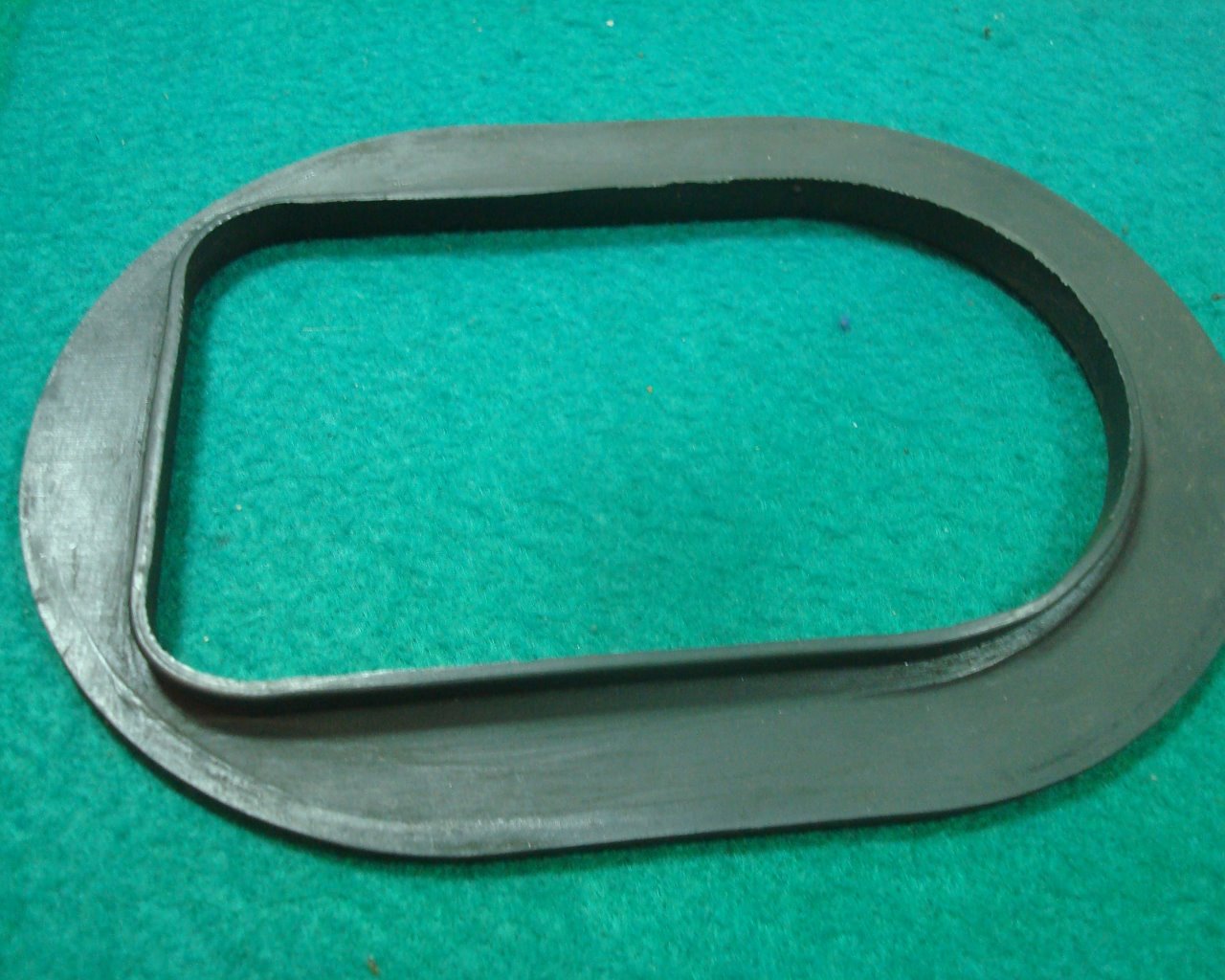 Goldwing GL1100 80 to 83 Gasket, Air element 17217-463-000