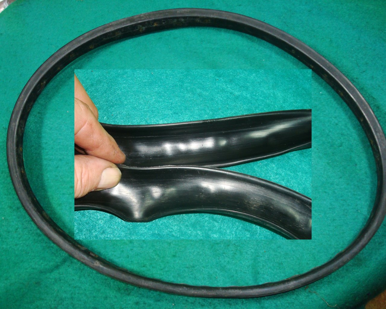 Goldwing GL1000 75 to 77 Flap, tire 42713-371-000