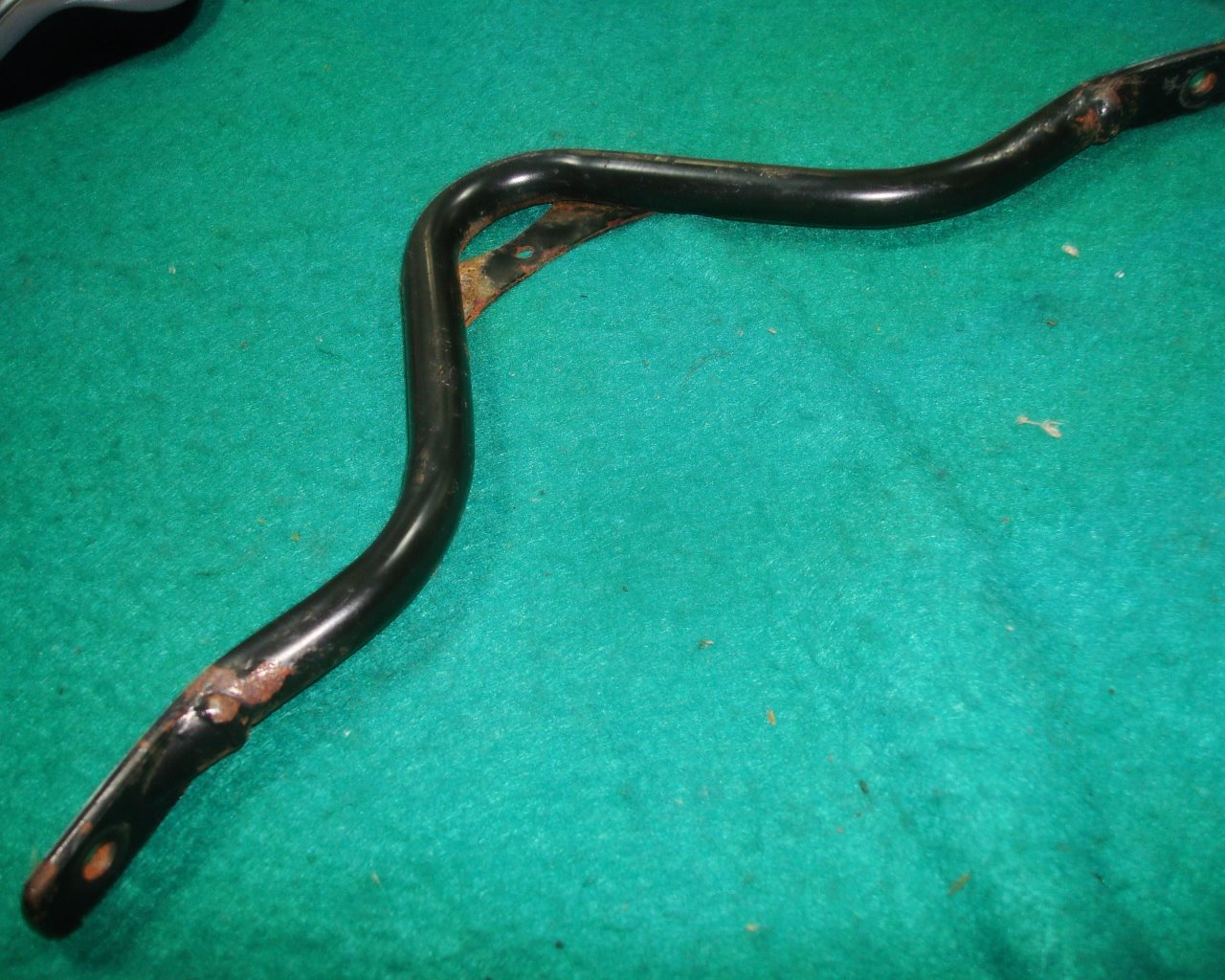 Goldwing GL1800 06 to 10 Pipe, frame end 84201-MCA-A60