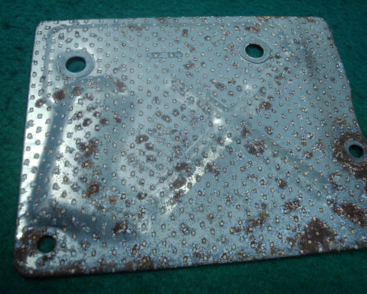 Goldwing GL1000 75 to 77 Plate B (Right) insulator, timing belt 11531-371-000