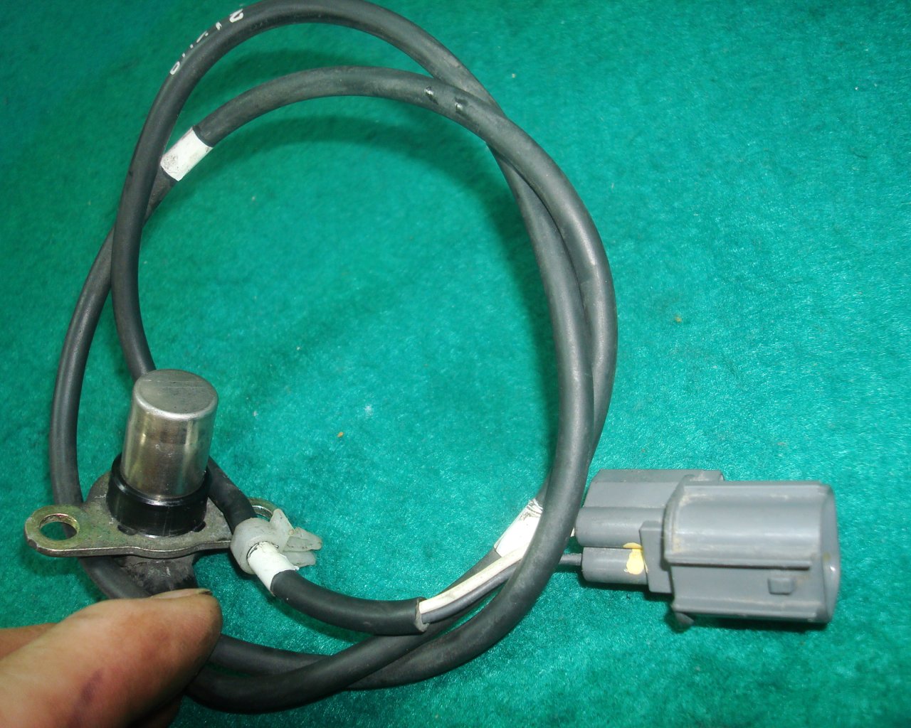 Goldwing GL1800 01 to 17 Sensor, ABS, rear 38510-MCA-A30