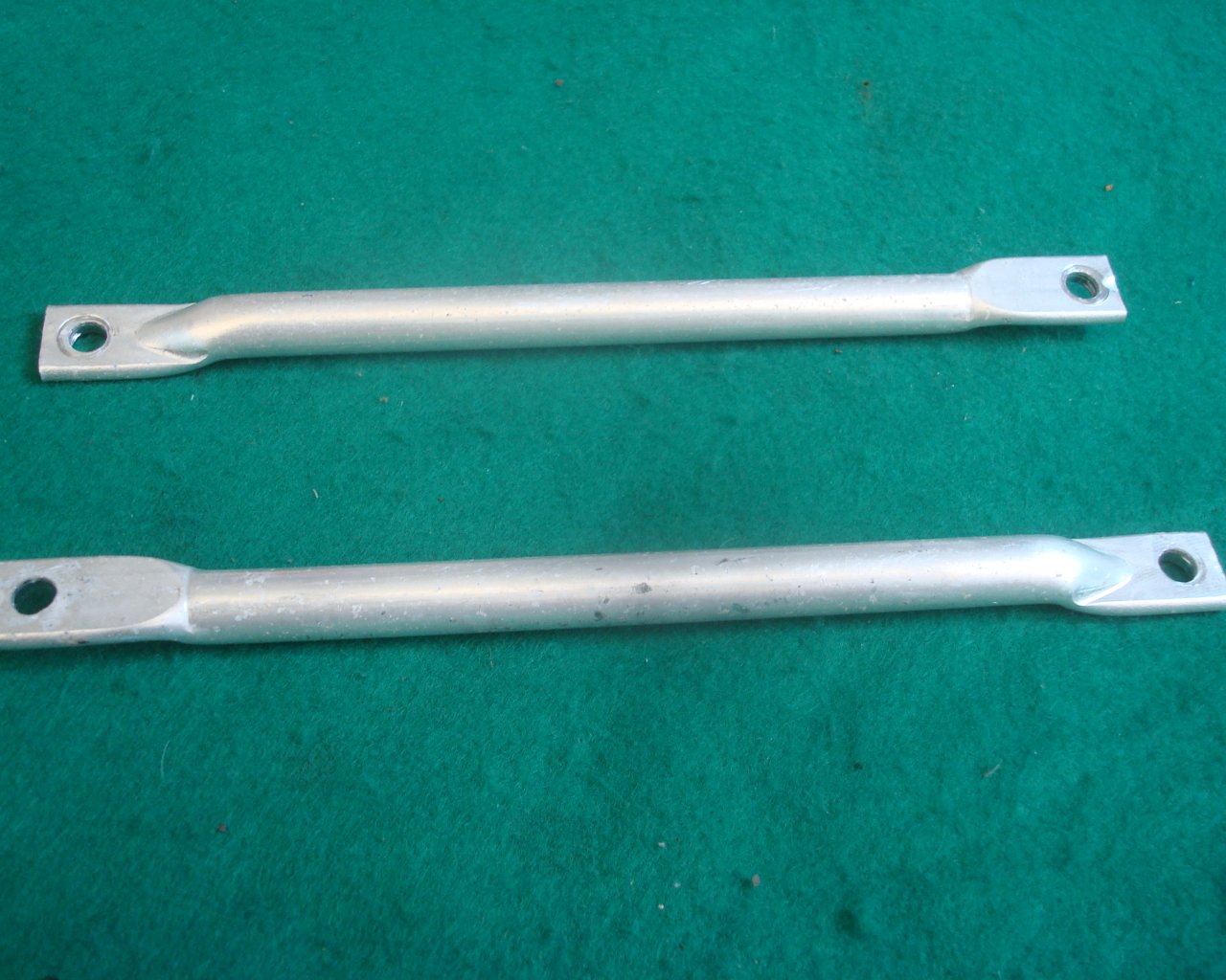Goldwing GL1800 01 to 05 Side Pipe SET Left and RIGHT 64514-MCA-000