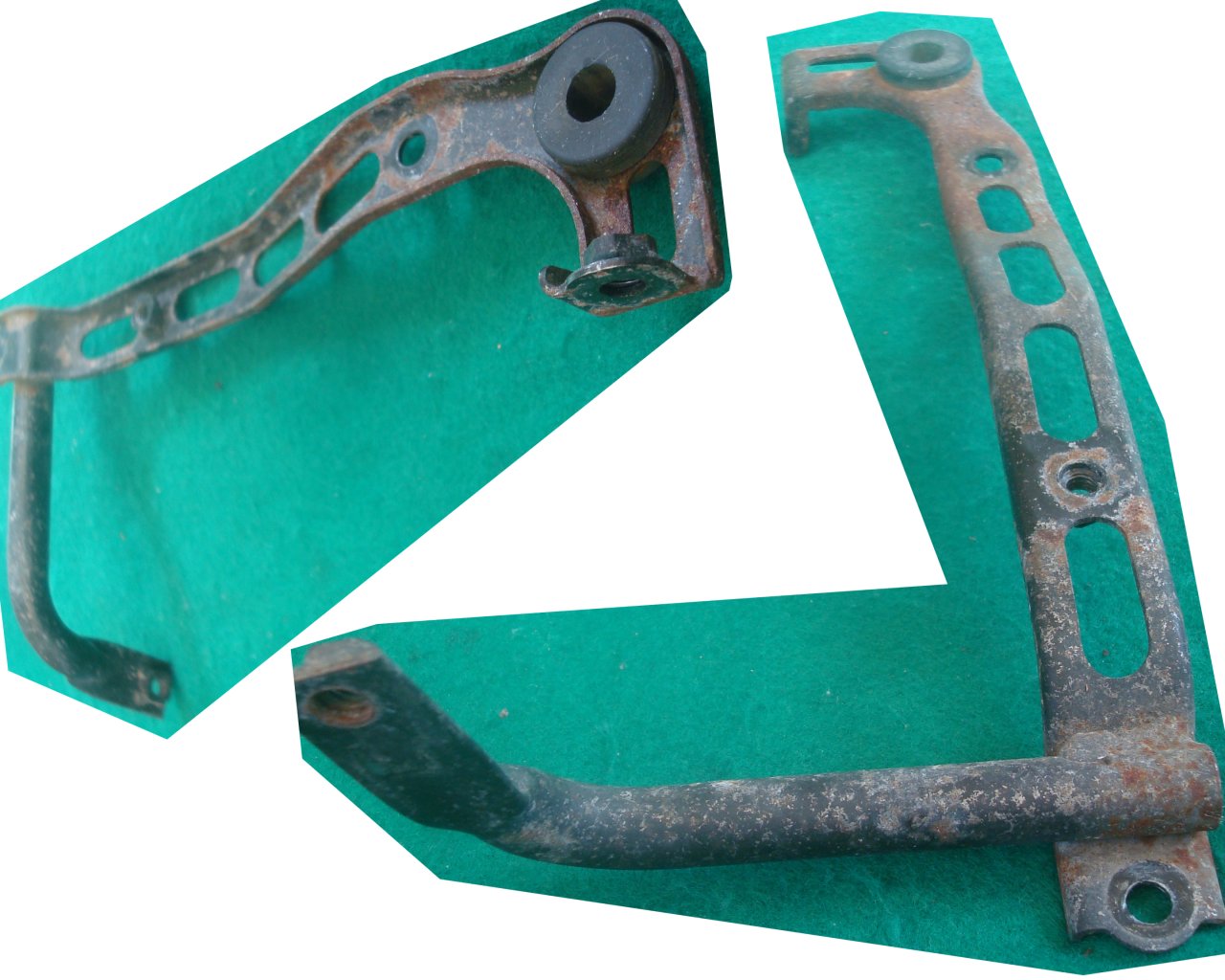 Goldwing GL1800 01 to 10 Stay, Left Injector Cover 83566-MCA-000