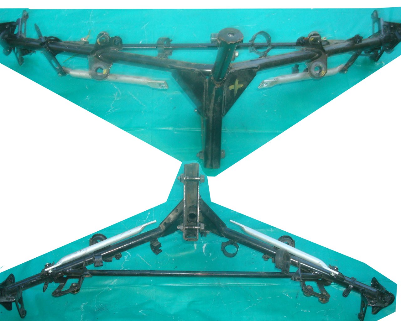 Goldwing GL1800 01 to 05 Stay "A", Main Cowl 64510-MCA-000
