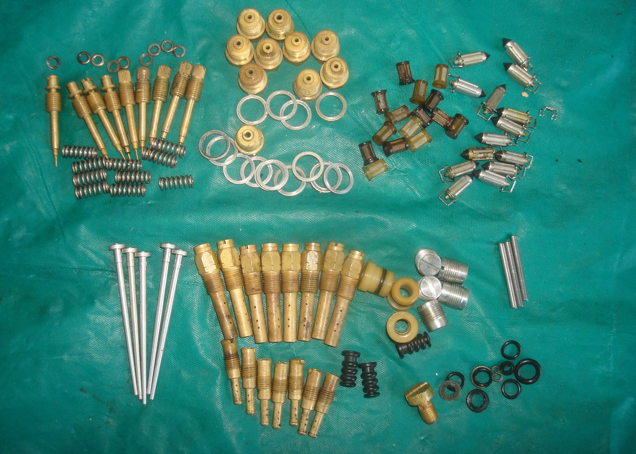 Goldwing GL1100 80 to 83 CARBURETOR Jets: LOT 16016-413-751