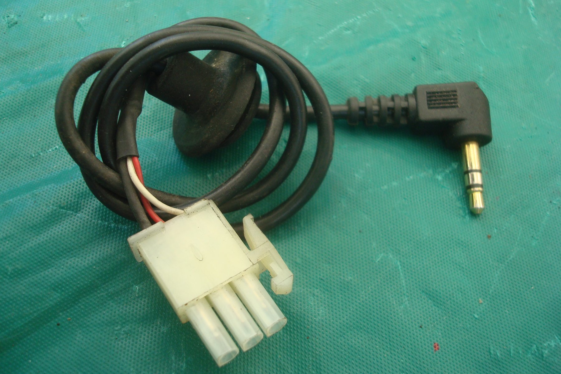 Goldwing GL1800 01 to 17 Cord, Aux  39170-MCA-000