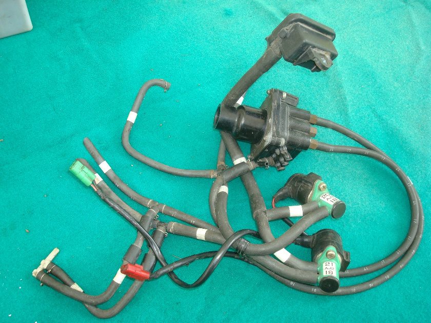 Goldwing GL1500 88 89 90 + Solinoid assembly: Solinoids hoses air jet +