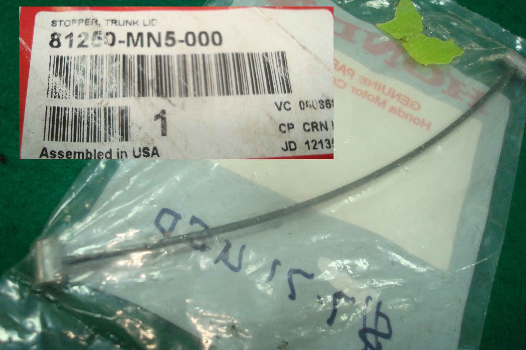 Goldwing GL1500 88 to 2001 TRUNK LID (saddlebag) STOPPER cable 81250-MN5-000