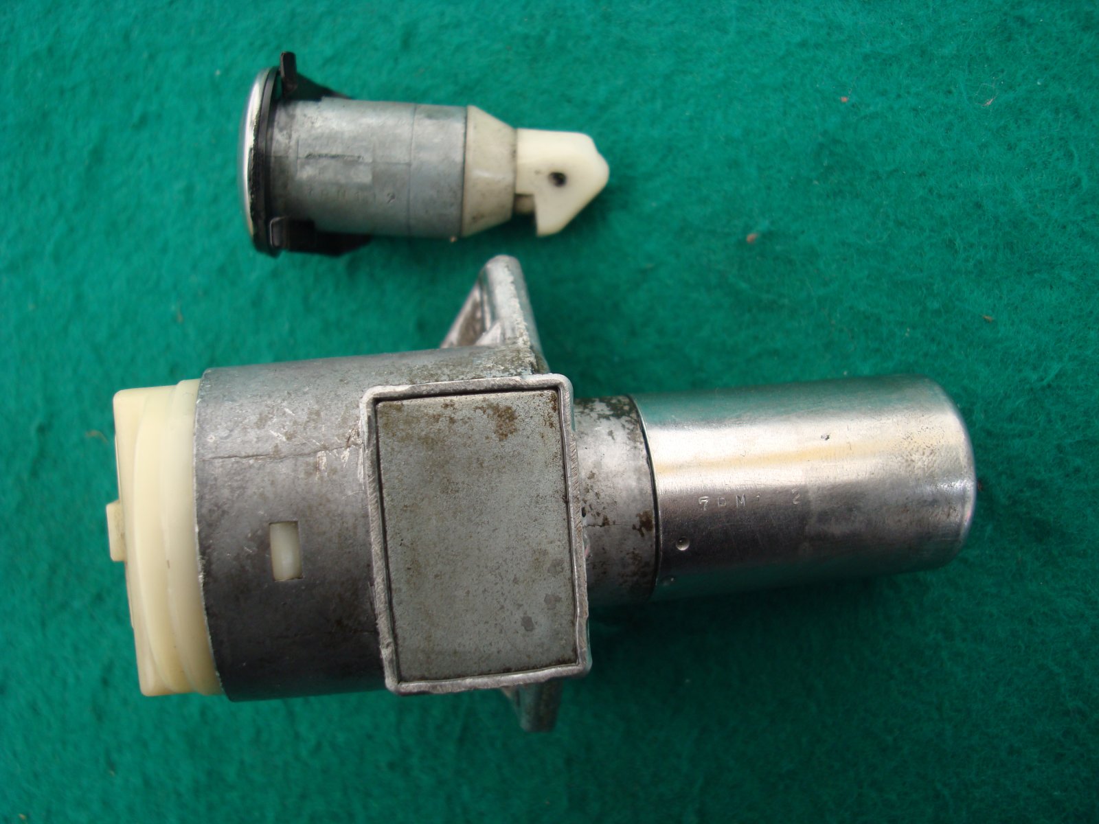 Goldwing GL1000 78 to 79 LOCK SET , Ignition and Fuel entry 35010-431-010