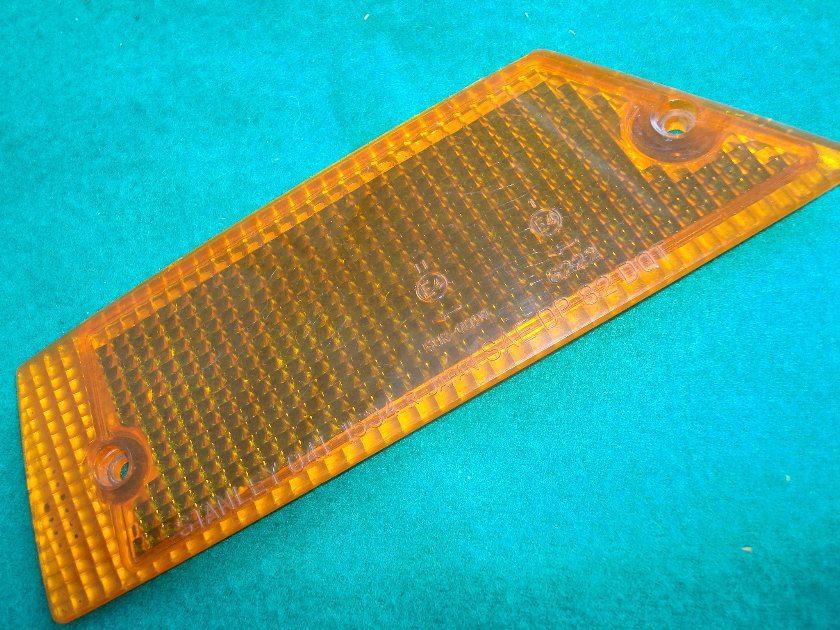 Goldwing GL1200 84-87 Signal light lens front Right