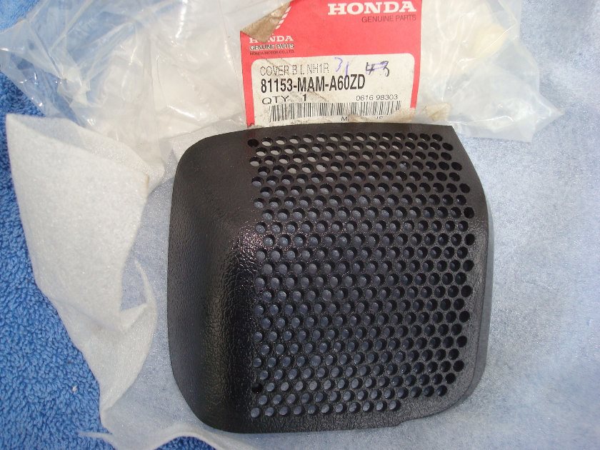 Goldwing GL1500 94 to 00 Speaker cover (ZD) BLACK NH1R 81153-MAM-A60