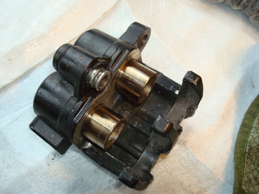Goldwing GL1200 84 85 GLA A Right hand front caliper brake