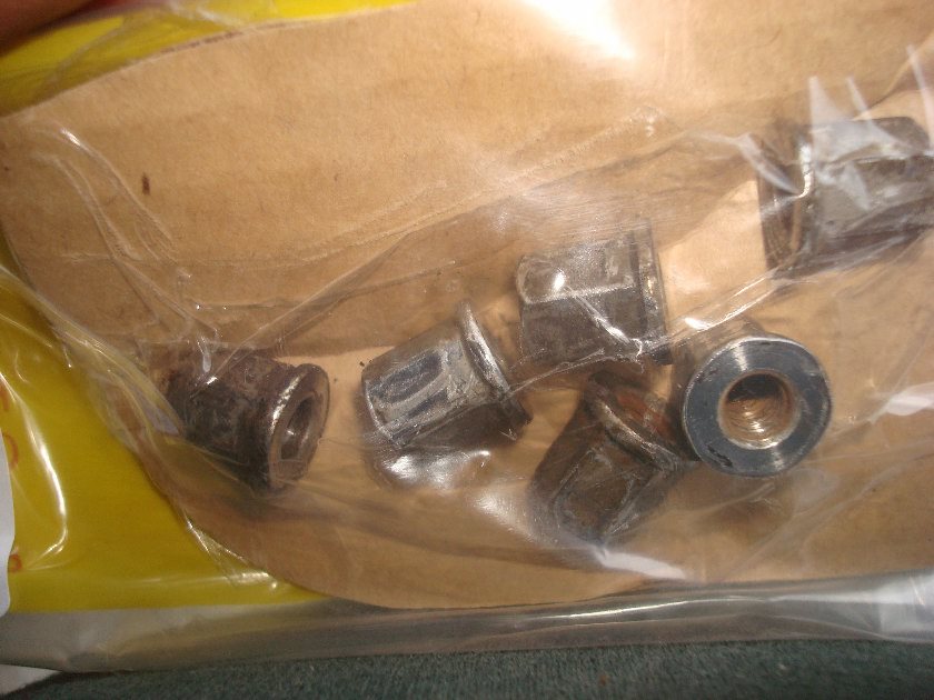 Goldwing GL1500 88 to 2000 Set of 6 head exhaust flange nuts.