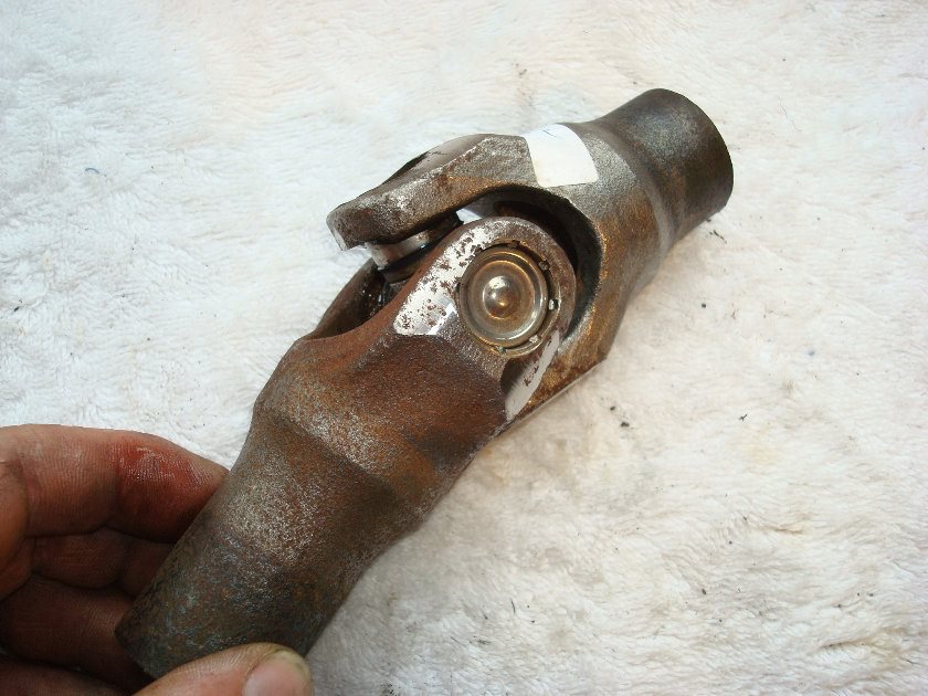 Goldwing GL1200 86 87 Yoke U joint