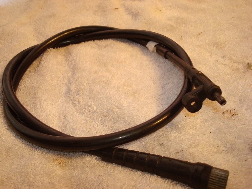Goldwing GL1200 84 speedo cable for analogue (Interstate)