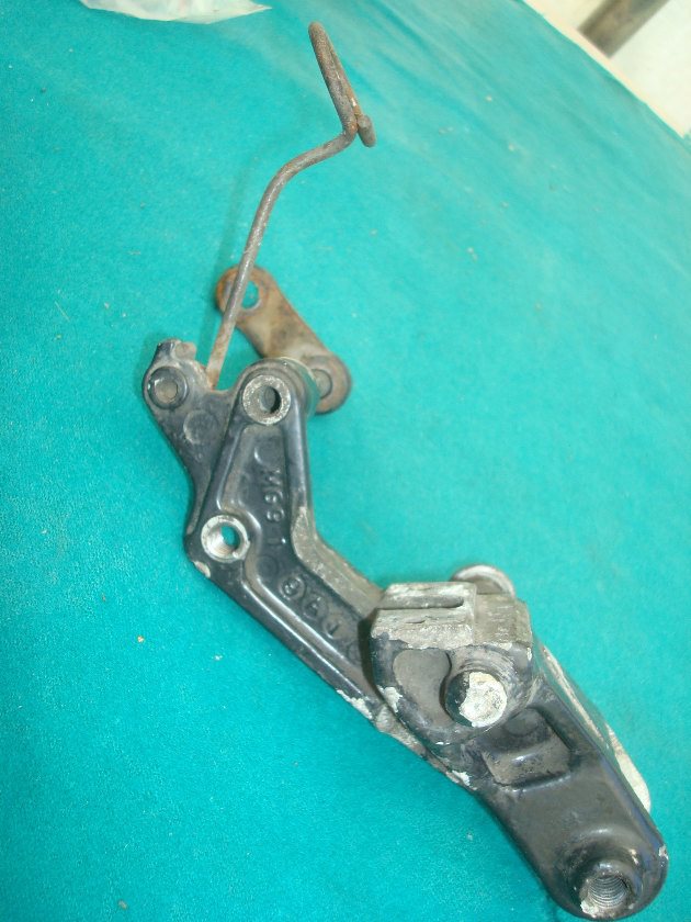 Goldwing GL1200 84 to 87 Left hand Interstate brake caliper stay.